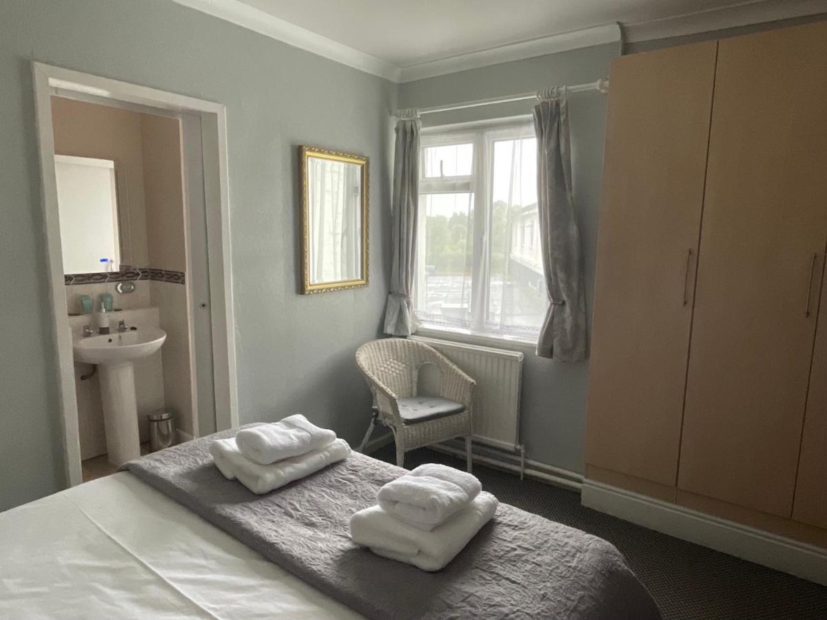 The Paddocks Hotel Симъндс Ят Екстериор снимка