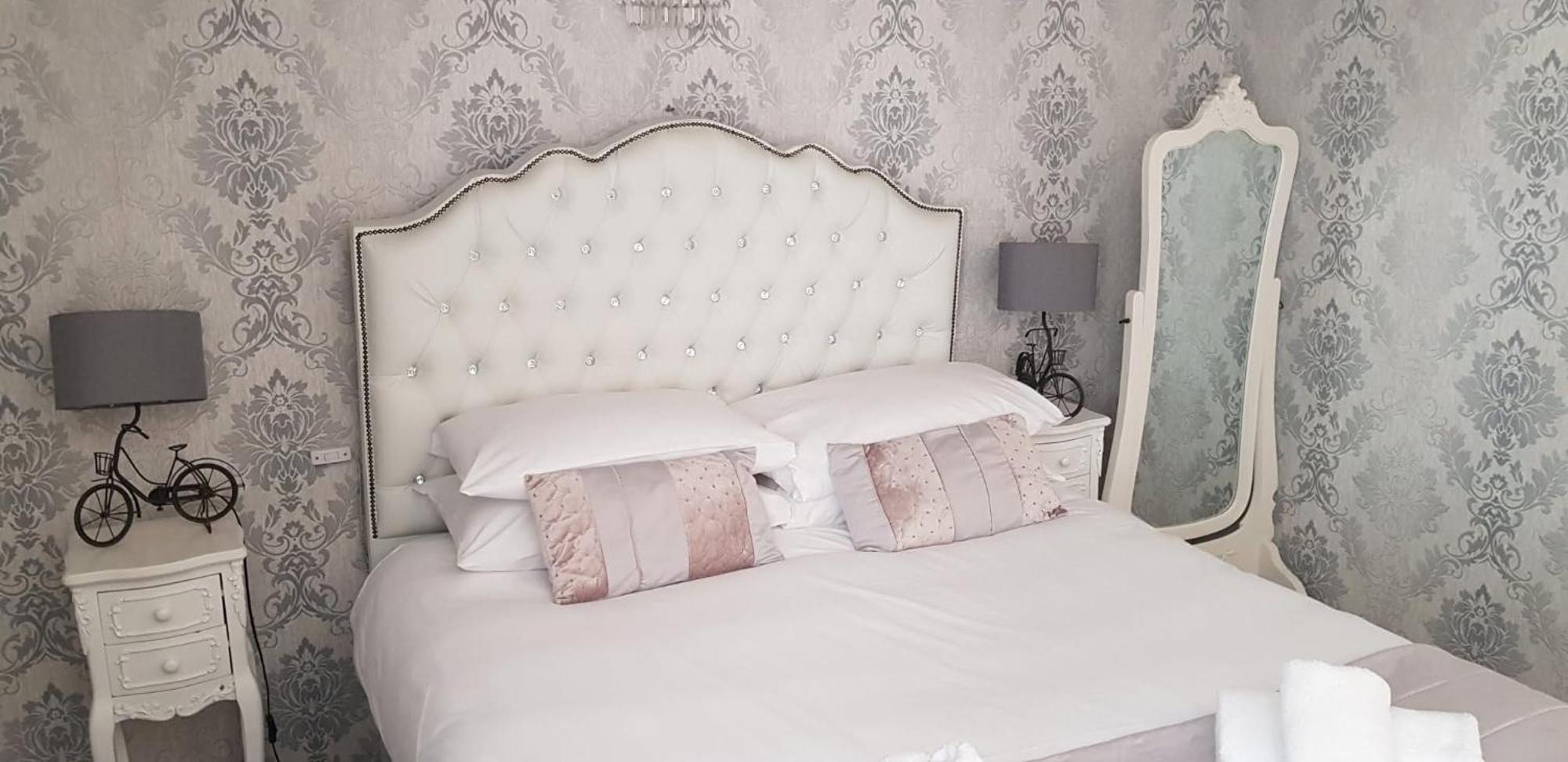 The Paddocks Hotel Симъндс Ят Екстериор снимка